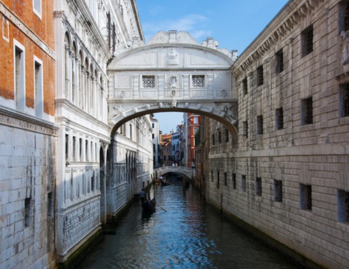 Venise-pont-des-soupirs