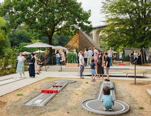 Mini golf